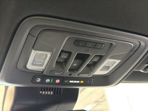 Used 2024 GMC Sierra 3500 AT4 w/ AT4 Preferred Package AWD/4WD image 42