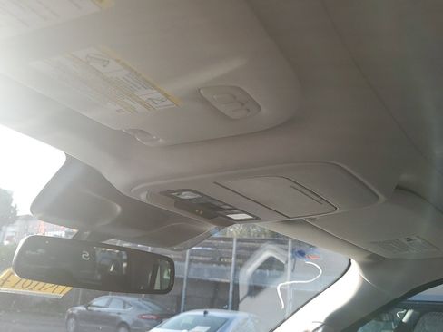 Used 2025 Ford Expedition Max Platinum image 10