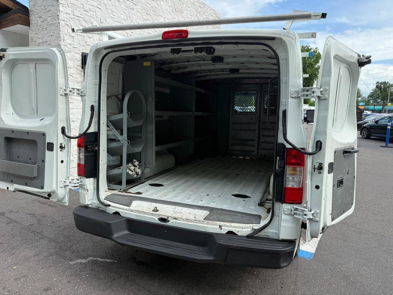 Used 2015 Nissan NV 2500 S w/ Power Package RWD image 18