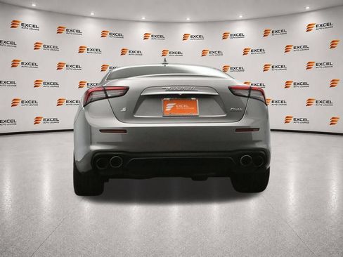 Used 2021 Maserati Ghibli S RWD image 44