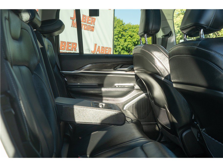 Used 2022 Jeep Grand Cherokee Limited 4xe w/ Luxury Tech Group II AWD/4WD image 49