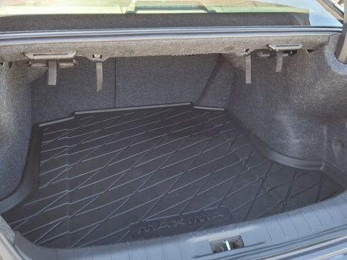 Used 2021 Nissan Maxima Platinum w/ 40th Anniversary Package image 6