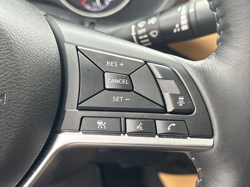 Used 2024 Nissan Sentra SV w/ SV Premium Package image 25