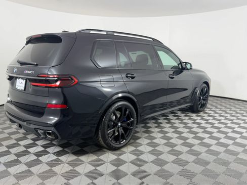 New 2026 BMW X7 M60i image 3