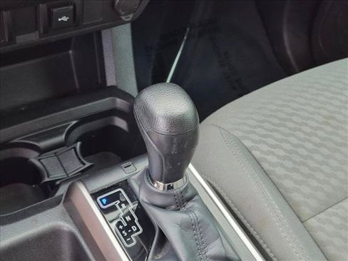 Certified 2023 Toyota Tacoma SR5 AWD/4WD image 11