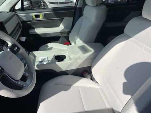 New 2026 Hyundai Santa Fe SE FWD image 21
