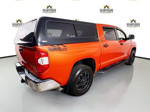 Used 2018 Toyota Tundra SR5 w/ SR5 Upgrade Package image 7
