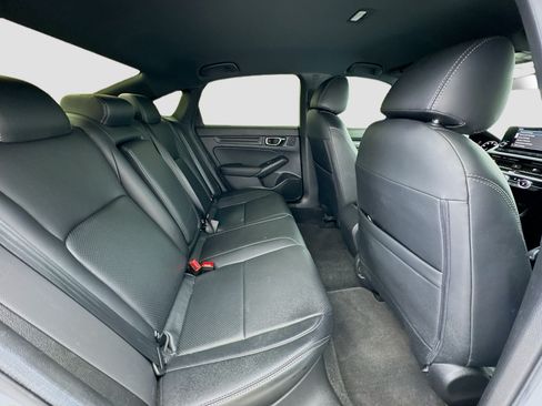 Used 2025 Honda Civic Sport image 17