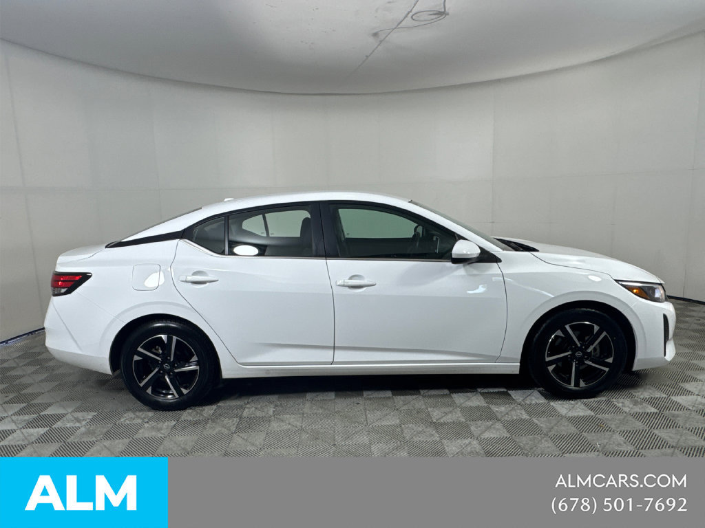 Used 2024 Nissan Sentra SV FWD image 4