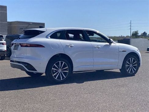 New 2025 Jaguar F-PACE R-Dynamic S image 18