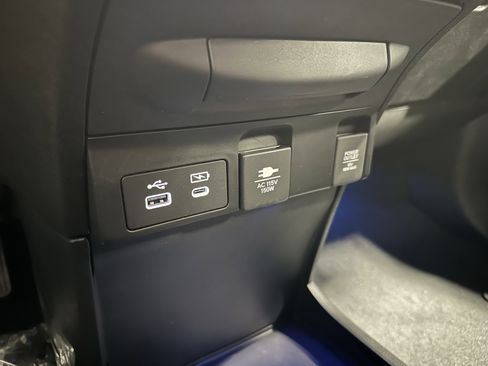 New 2026 Honda Odyssey Elite image 16