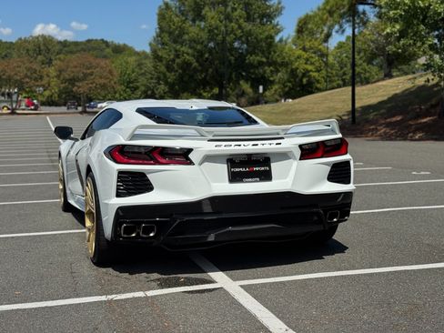 Used 2020 Chevrolet Corvette Stingray Preferred Cpe w/ 2LT Preferred Equipment Group RWD image 9
