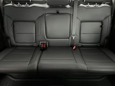 Used 2024 GMC Sierra 1500 Elevation w/ Elevation Premium Package image 16