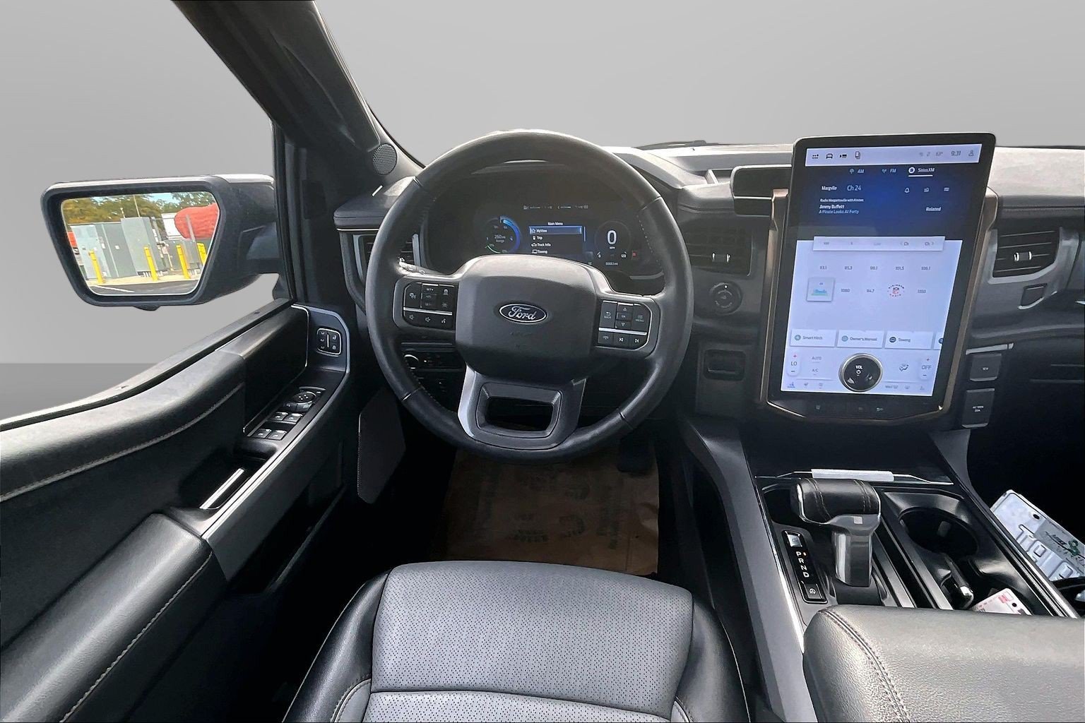 Used 2024 Ford F150 Lightning Lariat AWD/4WD image 5