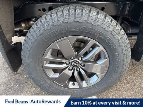 New 2026 Nissan Frontier SV w/ SV Convenience Package image 12