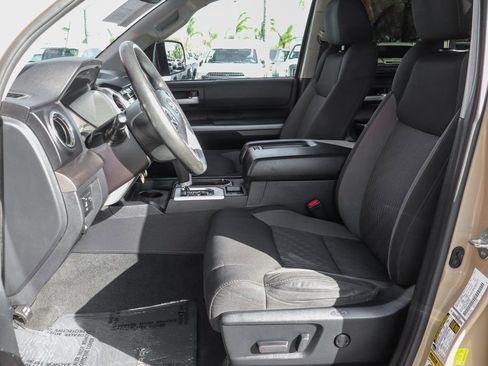 Used 2017 Toyota Tundra SR5 w/ SR5 Upgrade Package image 16