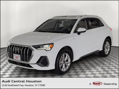 Certified 2025 Audi Q3 2.0T Premium w/ Convenience Package