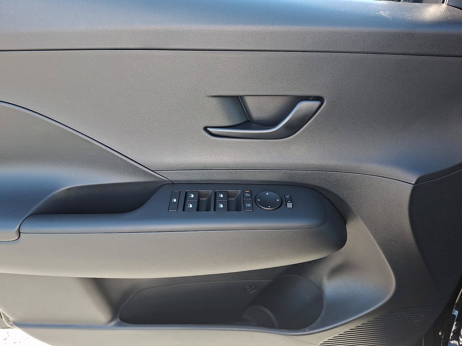 New 2027 Hyundai Kona SEL Sport AWD/4WD image 8