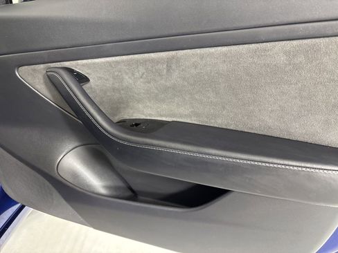 Used 2020 Tesla Model 3 RWD image 13