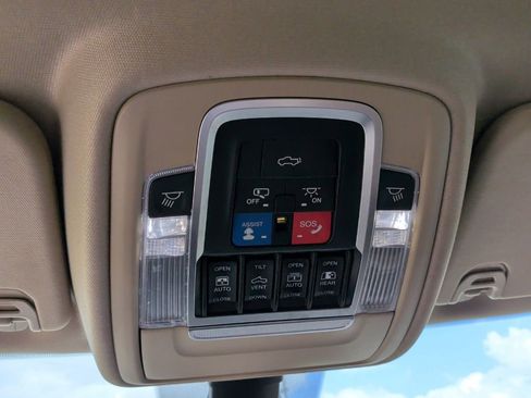 Used 2019 RAM 1500 Limited image 25