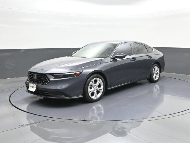 Certified 2025 Honda Accord LX image 1