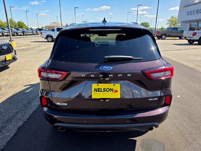 Used 2023 Ford Escape ST-Line w/ Tech Pack #1 AWD/4WD image 11