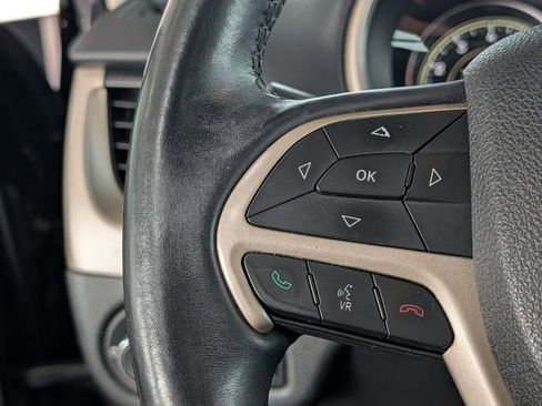 Used 2014 Jeep Cherokee Limited w/ Trailer Tow Group image 19