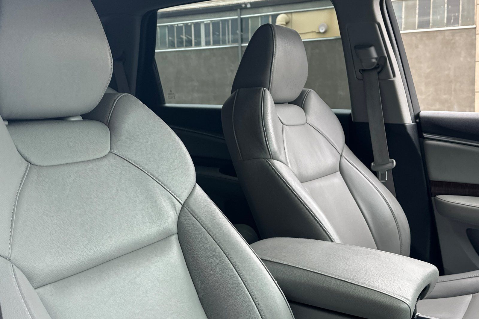 Used 2019 Acura MDX SH-AWD image 32