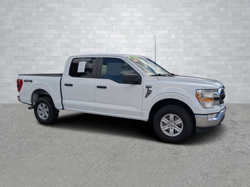 Used 2021 Ford F150 XLT image 2