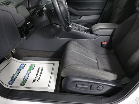 Used 2024 Honda Accord Sport image 13