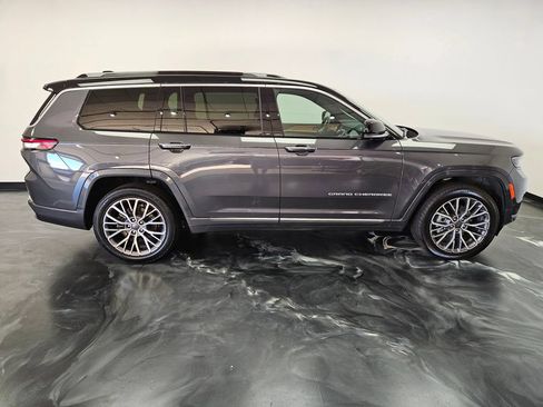 Used 2024 Jeep Grand Cherokee L Summit AWD/4WD image 26
