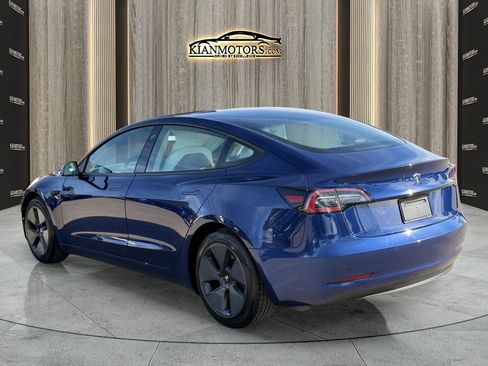 Used 2021 Tesla Model 3 Standard Range Plus image 6