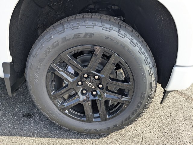 New 2026 Chevrolet Silverado 1500 RST w/ RST Select Package AWD/4WD image 13