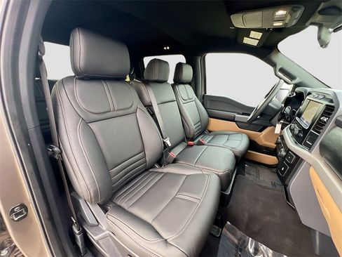 Used 2023 Ford F150 XLT image 25
