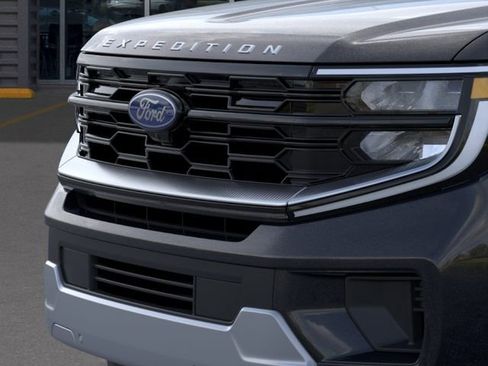 New 2026 Ford Expedition Platinum AWD/4WD image 17