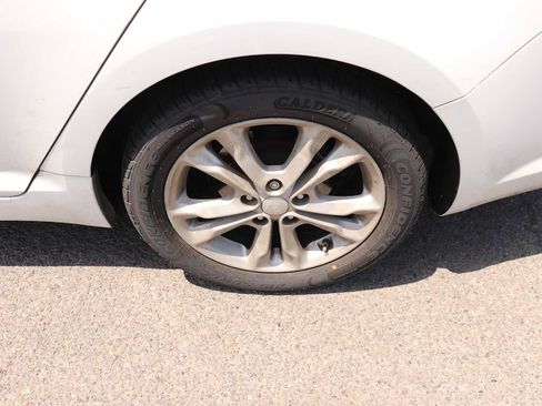 Used 2012 Kia Optima EX FWD image 9