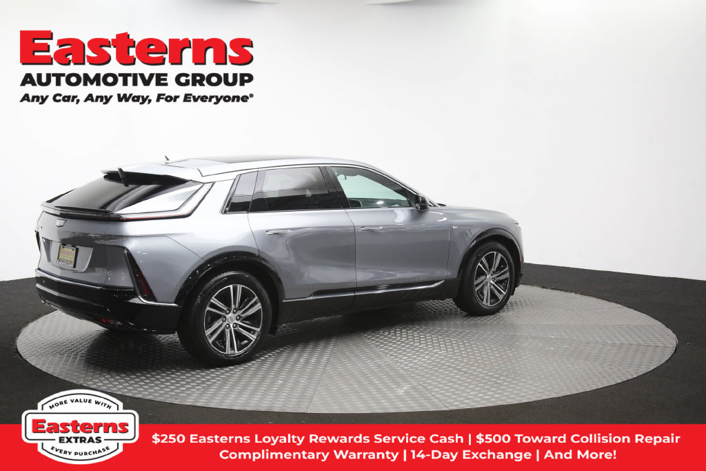 Used 2024 Cadillac Lyriq Luxury AWD/4WD image 48