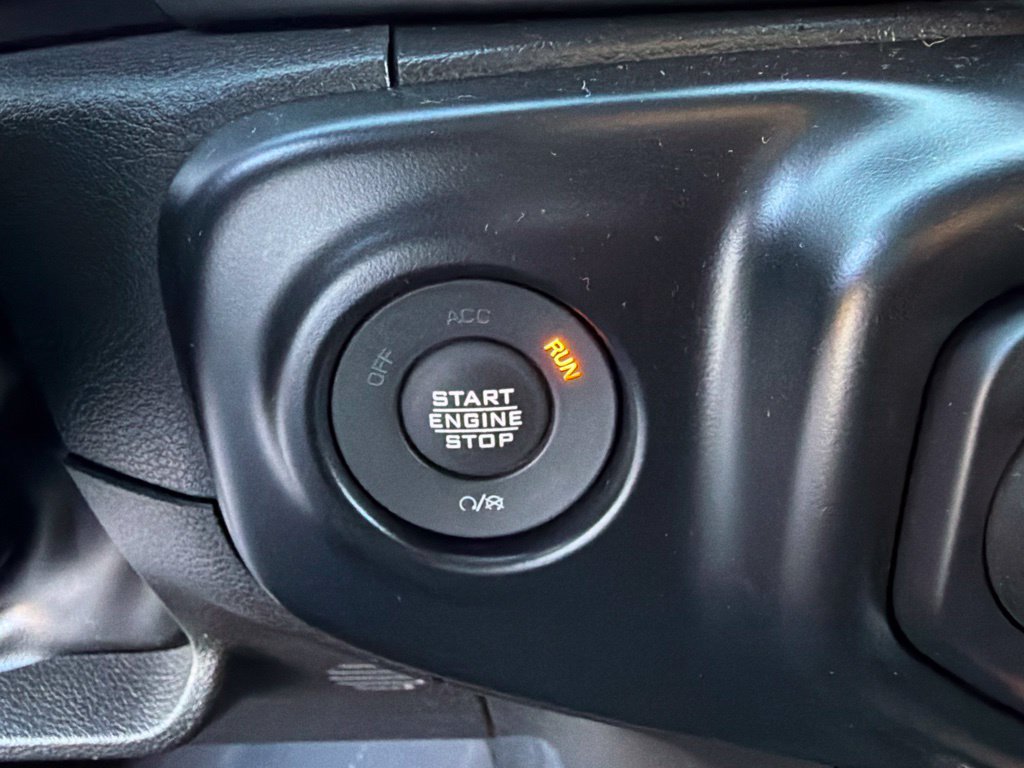 Used 2022 Jeep Gladiator Overland AWD/4WD image 22