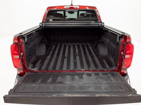 Used 2016 Chevrolet Colorado Z71 AWD/4WD image 31