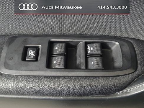 Used 2021 Ford Ranger XLT w/ Equipment Group 301A Mid AWD/4WD image 12