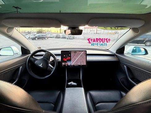 Used 2019 Tesla Model 3 Standard Range Plus RWD image 11
