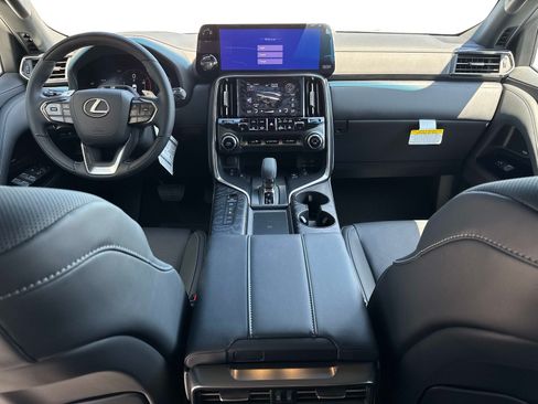 New 2026 Lexus LX 700h Luxury AWD/4WD image 16