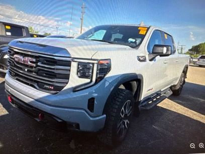 Used 2024 GMC Sierra 1500 AT4 w/ Technology Package