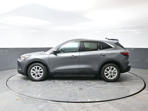 Used 2024 Ford Escape Active image 11