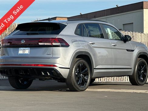 New 2025 Volkswagen Atlas Cross Sport SEL R-Line image 5