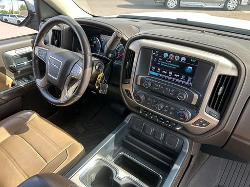 Used 2017 GMC Sierra 1500 Denali AWD/4WD image 31