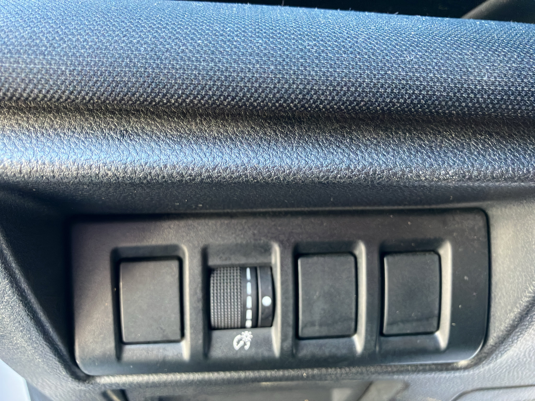 Used 2020 Subaru Outback Premium AWD/4WD image 14