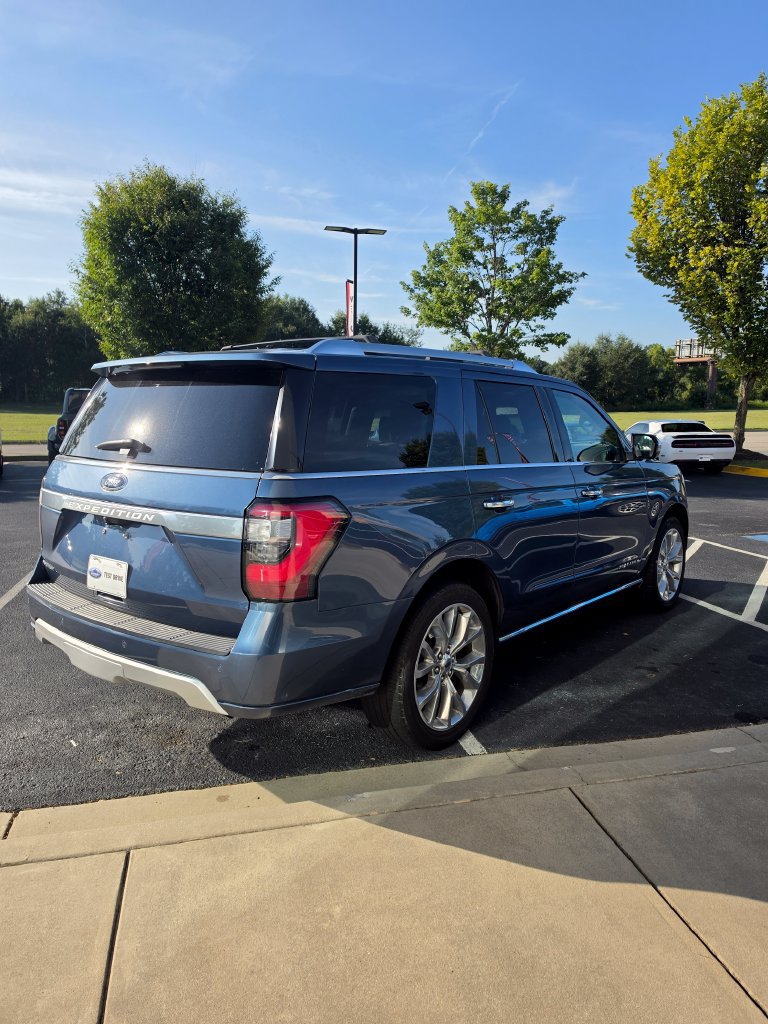Used 2019 Ford Expedition Platinum RWD image 5