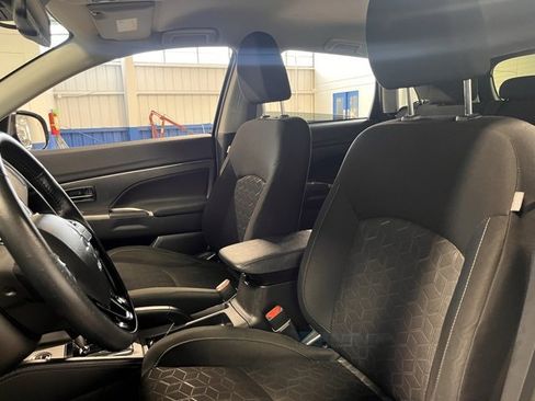 Used 2021 Mitsubishi Outlander Sport SE image 22