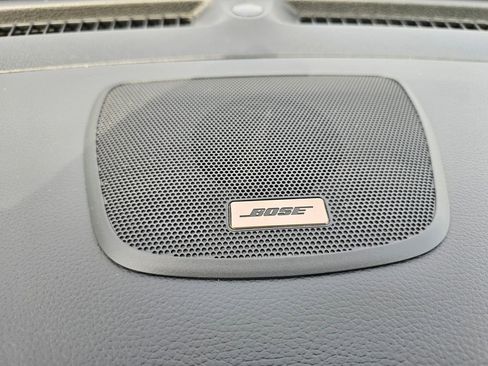 Used 2017 Nissan Rogue SL w/ SL Premium Package image 19